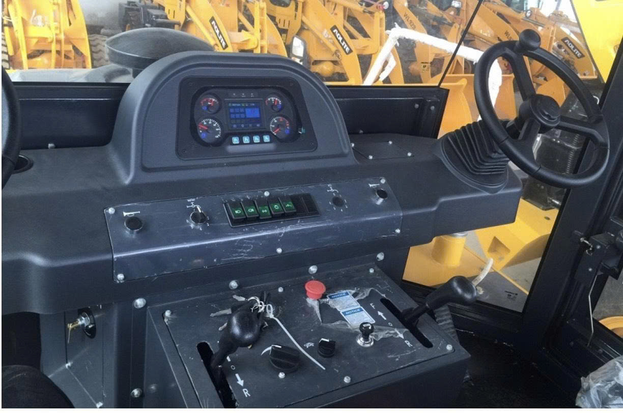 Xe Lu Lốp LiuGong CLG6526E - Giải Pháp Tối Ưu Cho Đầm Nén Nhựa Đường